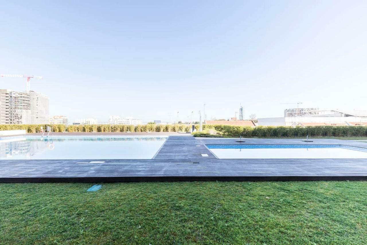 리스본 Amazing Flat - Pool And Parking 아파트 외부 사진